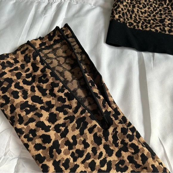 Fabletics Leopard Print Matching Set - Picture 3 of 5